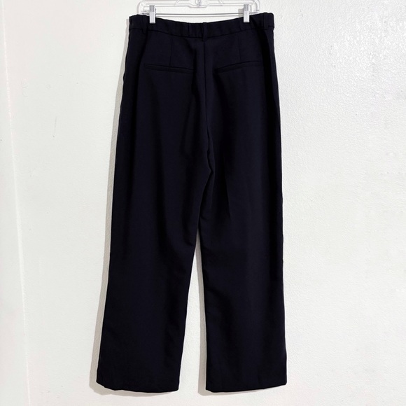 Abercrombie & Fitch Curve Love Sloane Tailored Wide Leg Pant in Black - Picture 7 of 12